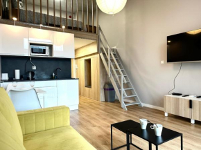 Zarembowicza Apt 37 - Self Check-In 20h - Parking &Lift